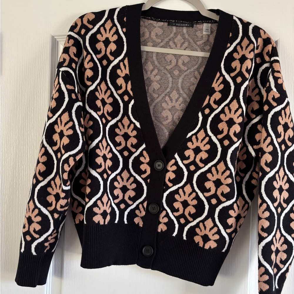 T Tahari cardigan sweater black brown and white pattern sz medium